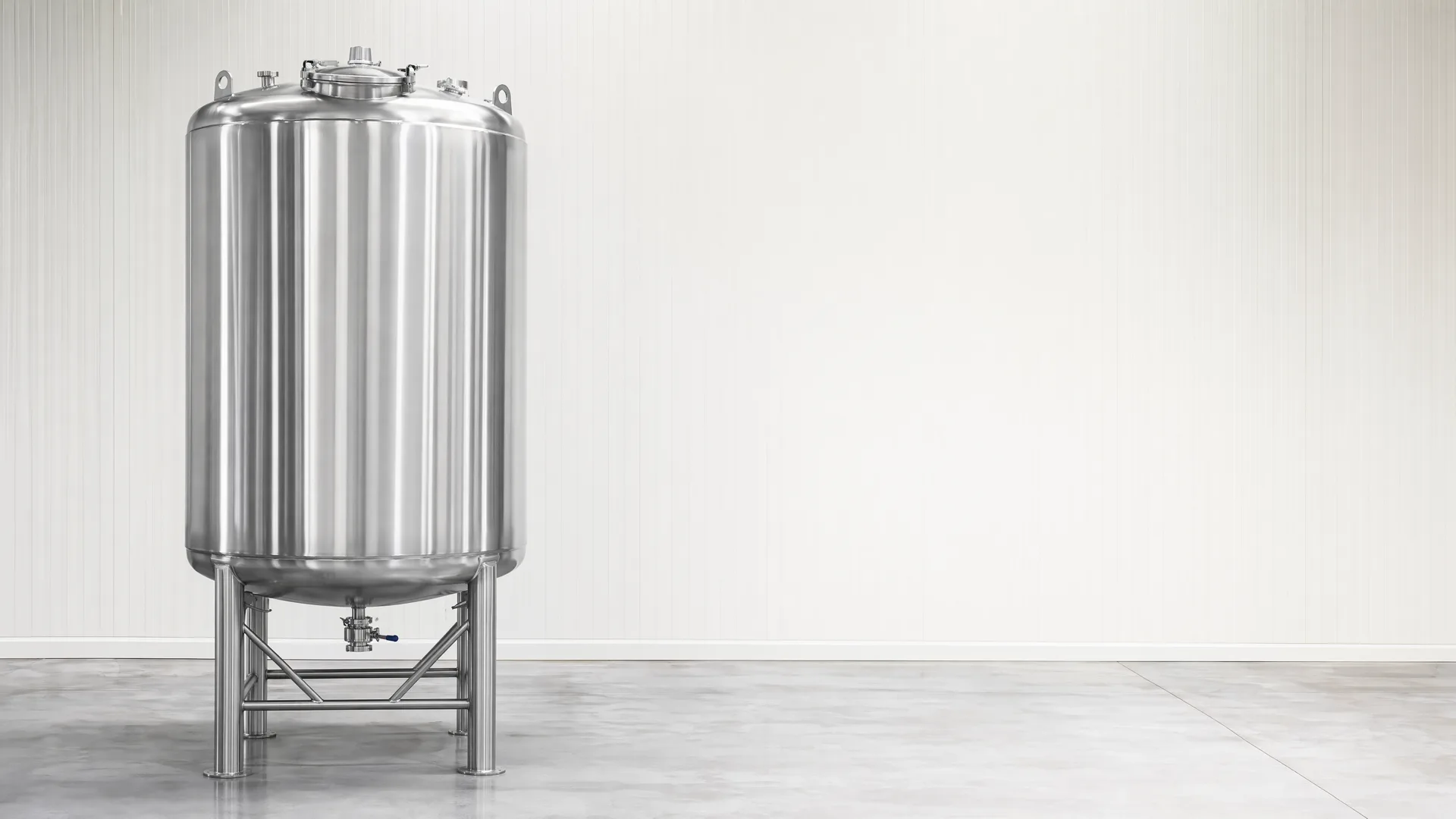 Complete vertical chemical tank with broad copy-safe space